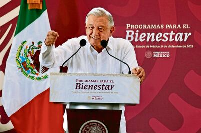 Hay que apapachar a los jóvenes, aconseja AMLO