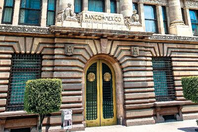 Banxico ajusta las reglas de transferencias por el SPEI