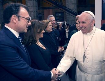 Un extraordinario privilegio saludar al Papa: Videgaray