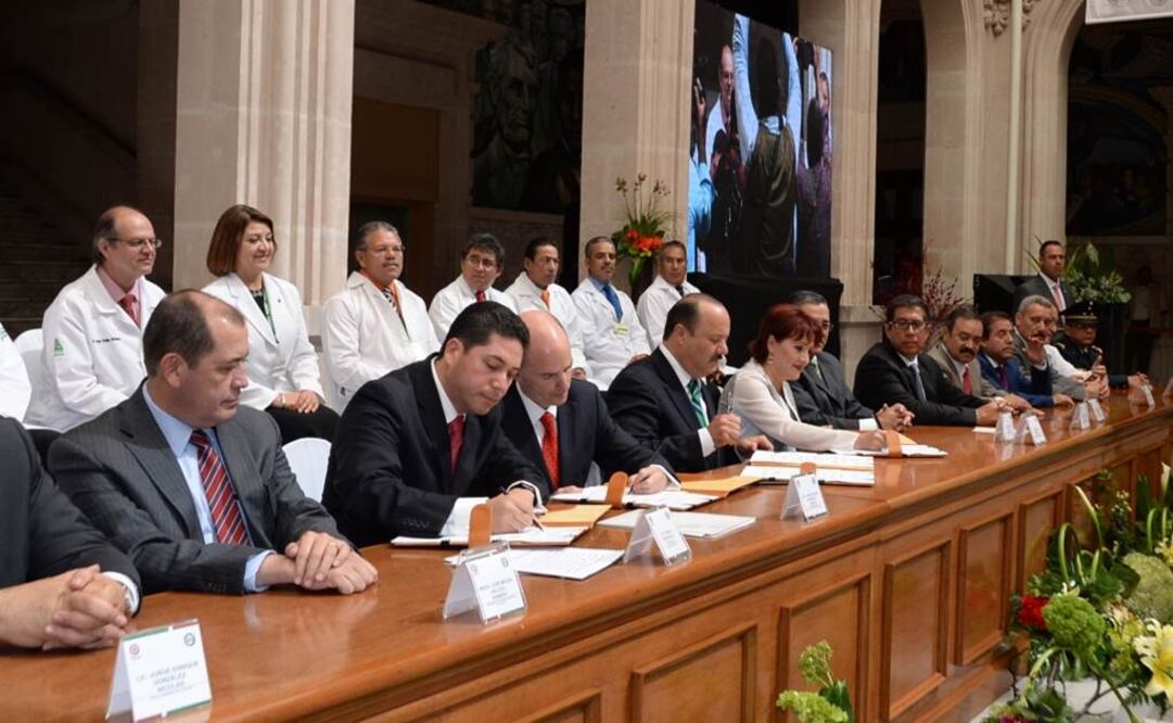 Intercambian servicios IMSS y Salud de Chihuahua