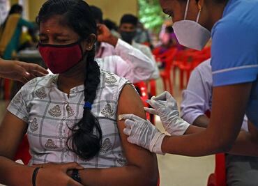 India vacuna contra Covid-19 a 10 millones de personas en un solo día