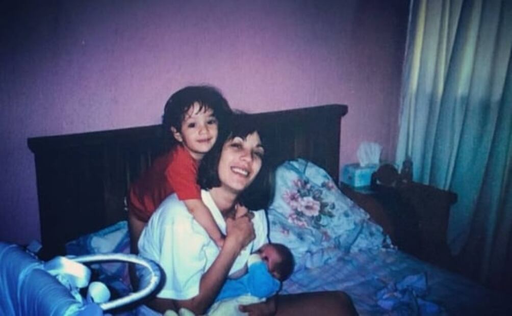 Consuelo Duval comparte video inédito de su primera aparición en tv ¡Tenía 17 años!