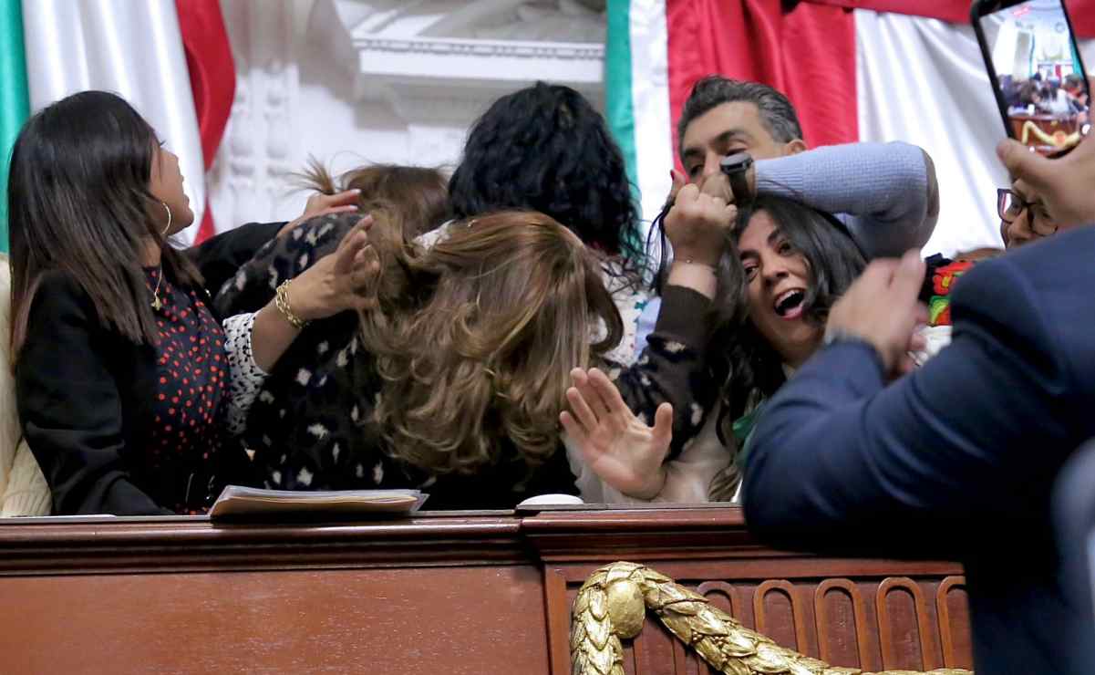 Así comenzó la pelea en el Congreso: una reserva de Morena rompió el ...