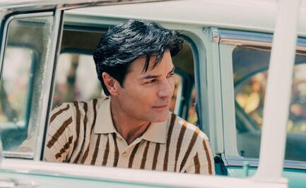 Conoce el interior del carro de colección que conduce Chayanne y cuesta más de 50 mil dólares