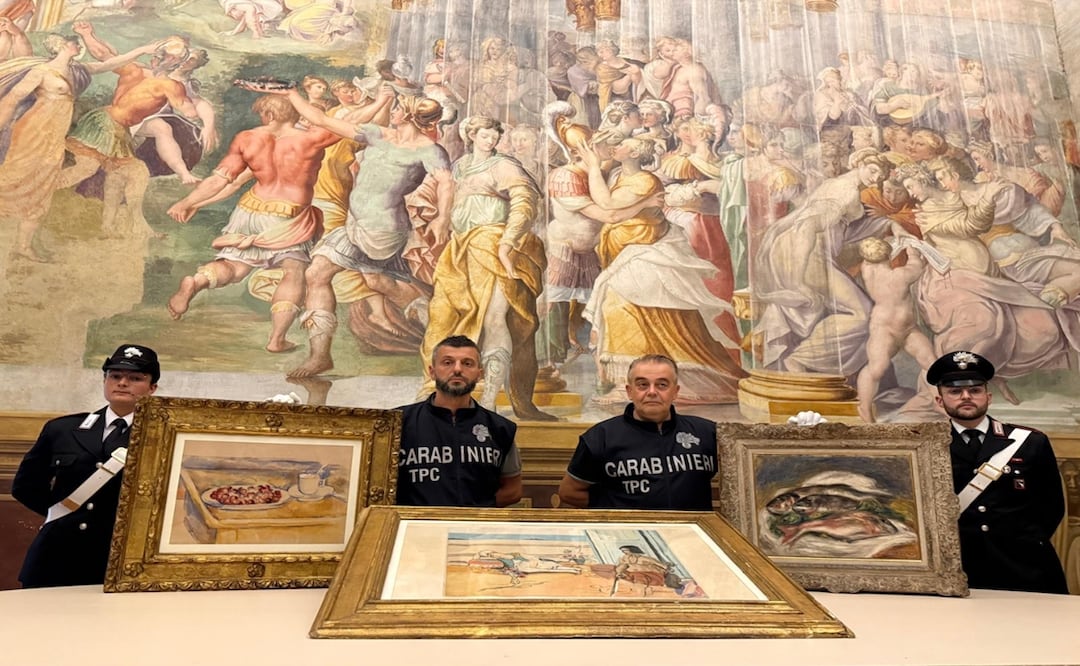 Las obras recuperadas son "Los Peces" de Auguste Renoir, "Naturaleza muerta con cerezas" de Paul Cézanne y "Odalisca en la terraza" de Henri Matisse. Foto: AP