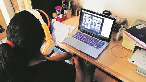 Día uno de clases a distancia, entre fallas técnicas 