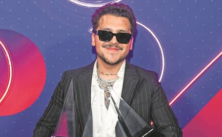 Christian Nodal gana y manda buena vibra para todo el mundo
