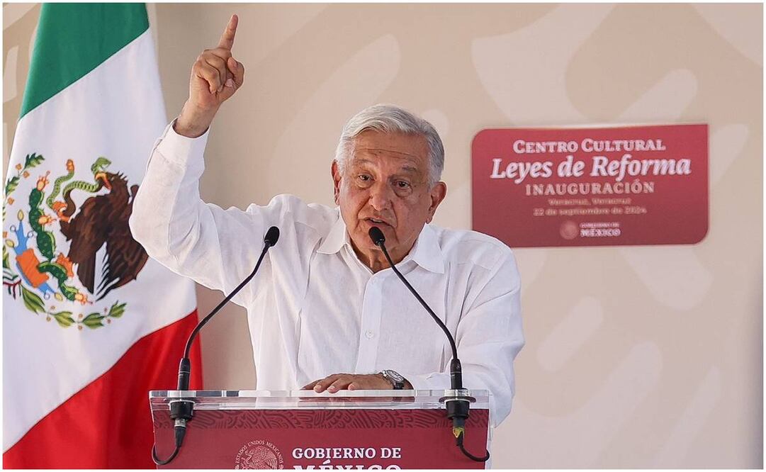 El presidente Andrés Manuel López Obrador encabezó la inauguración del Centro Cultural Leyes de Reforma, en el Puerto de Veracruz este 22 de septiembre del 2024. Foto Hugo Salvador / EL UNIVERSAL