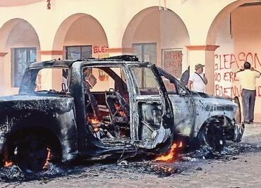 Apedrean la alcaldía de Frontera Comalapa