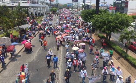 CNTE marcha en contra de la reforma educativa en Chiapas