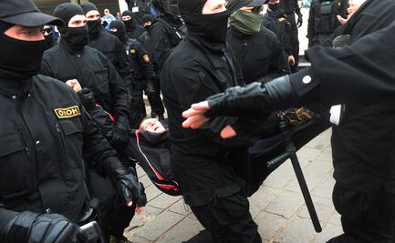 Detienen a 200 personas en nueva manifestación contra Alexander Lukashenko en Bielorrusia