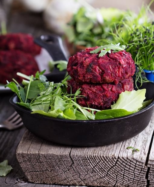 Beneficios del betabel y cómo aprovecharlo en la cocina