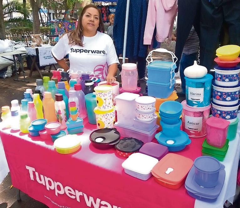 En Tupperware Silvia encontró una fuente de empleo, con la que, asegura, puede ganar viajes, tener prestaciones, bonos y cambiar de auto cada tres años. Foto: Especial