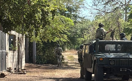 Ejército asegura armas, cartuchos útiles y casi 70 explosivos artesanales en Culiacán; realiza explosiones controladas