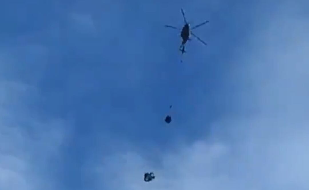 Muere cadete de infantería de la Marina al no abrir su paracaídas. Foto: Captura