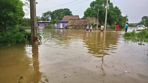 Intensifican labores de auxilio en municipios de Q.Roo afectados por lluvias
