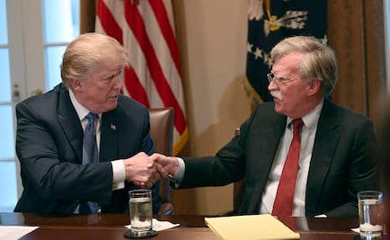 Trump dice ser "mucho más" duro que Bolton sobre Venezuela y Cuba