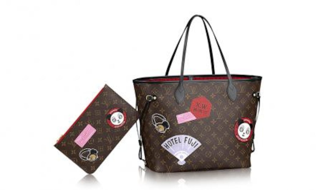 ¿Cuánto cuestan los tenis rosas de Danna Paola?