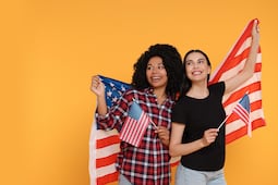 Cómo tramitar la ciudadanía americana por naturalización en 10 pasos explicados 