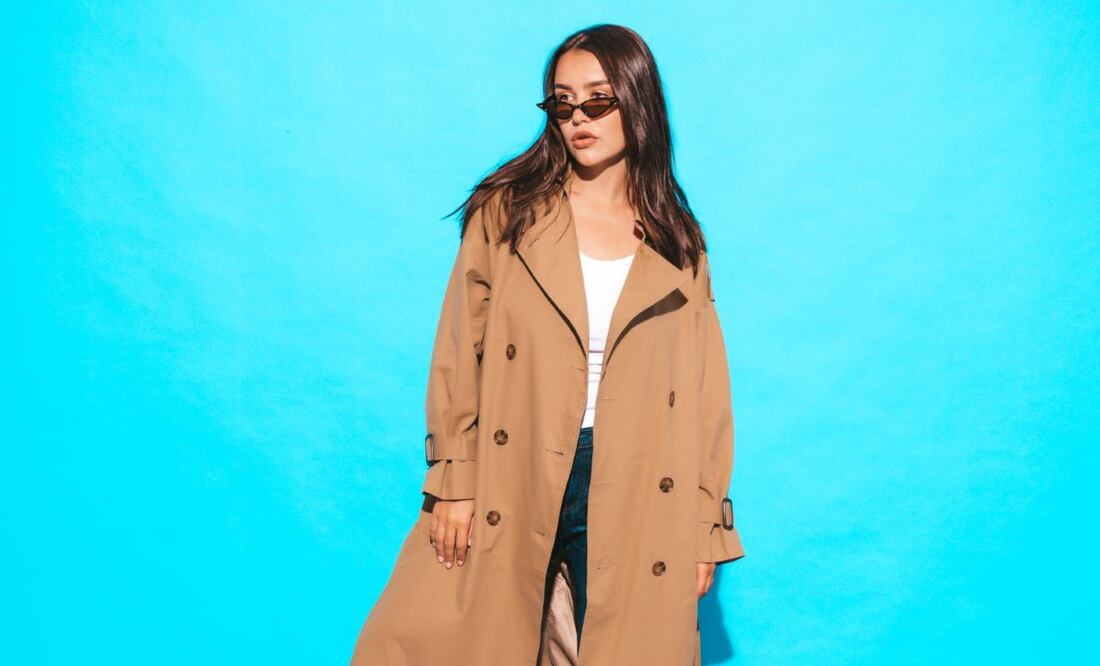 Así puedes mantener tu gabardina impecable. Foto: Freepik