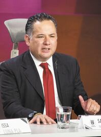 Solicita UIF bloquear cuentas de Collado