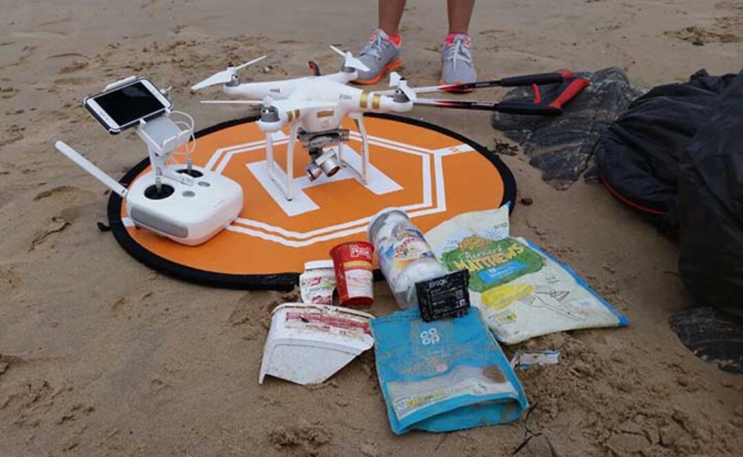 “The Plastic Tide’, utiliza la tecnología de vuelo de drones para detectar, categorizar y eliminar basura concentrada en los océanos.