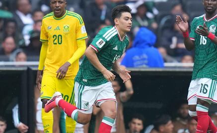 Gilberto Mora y los futbolistas mexicanos más jóvenes en jugar un Mundial