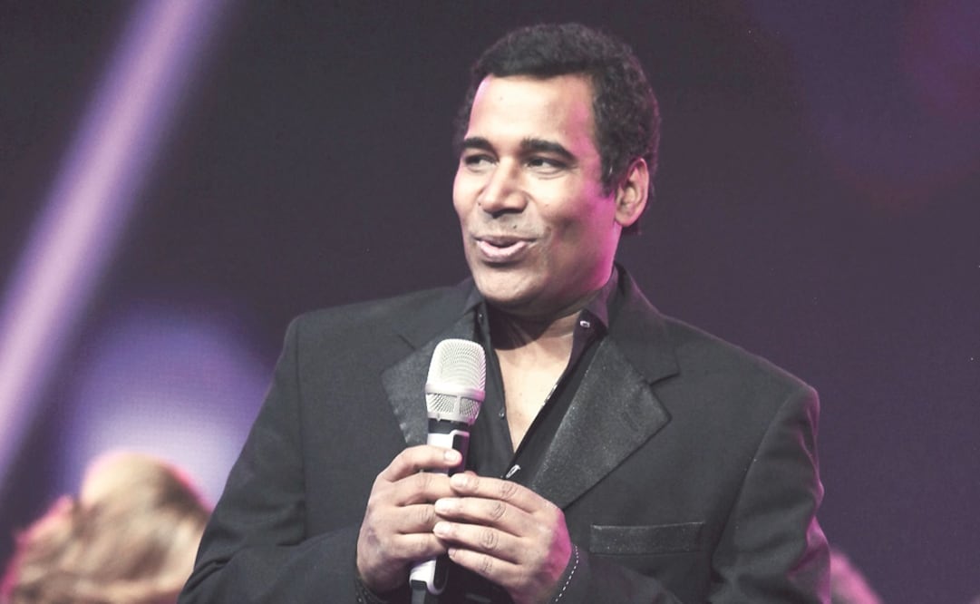 Asegura que nunca ha tenido problemas con los artistas a los que imita y que por el contrario, le agradecen estar en su “galería de humor con buen gusto” (CLASOS)