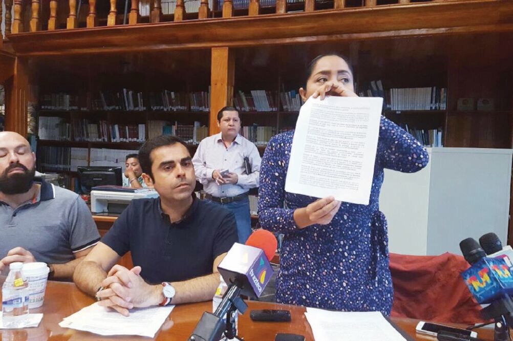 Alejandra Arias, titular de la organización civil Aldea por los Niños, acusó que el Registro Civil viola la nueva Ley General de Niños, Niñas y Adolescentes (LEOBARDO PÉREZ. EL UNIVERSAL)