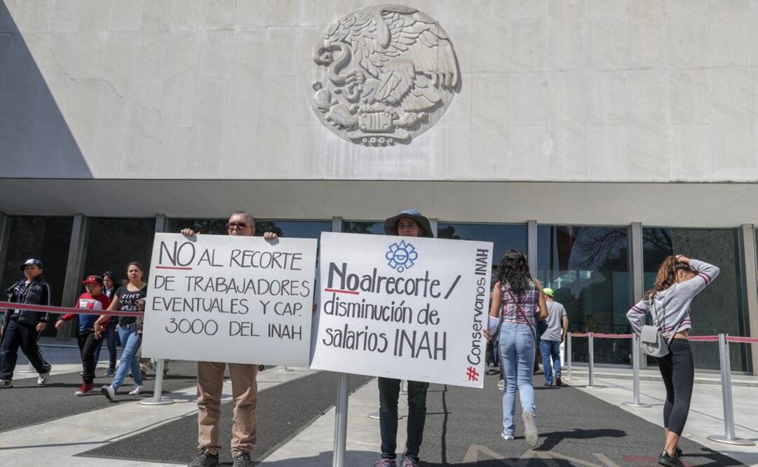 Protesta del INAH. Foto: Luis Cortés