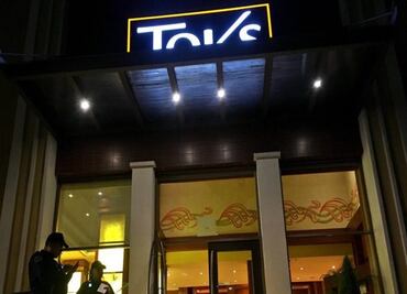 Asaltan 5 personas armadas Toks de Tlalpan