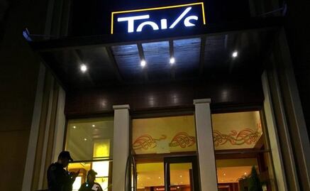 Asaltan 5 personas armadas Toks de Tlalpan