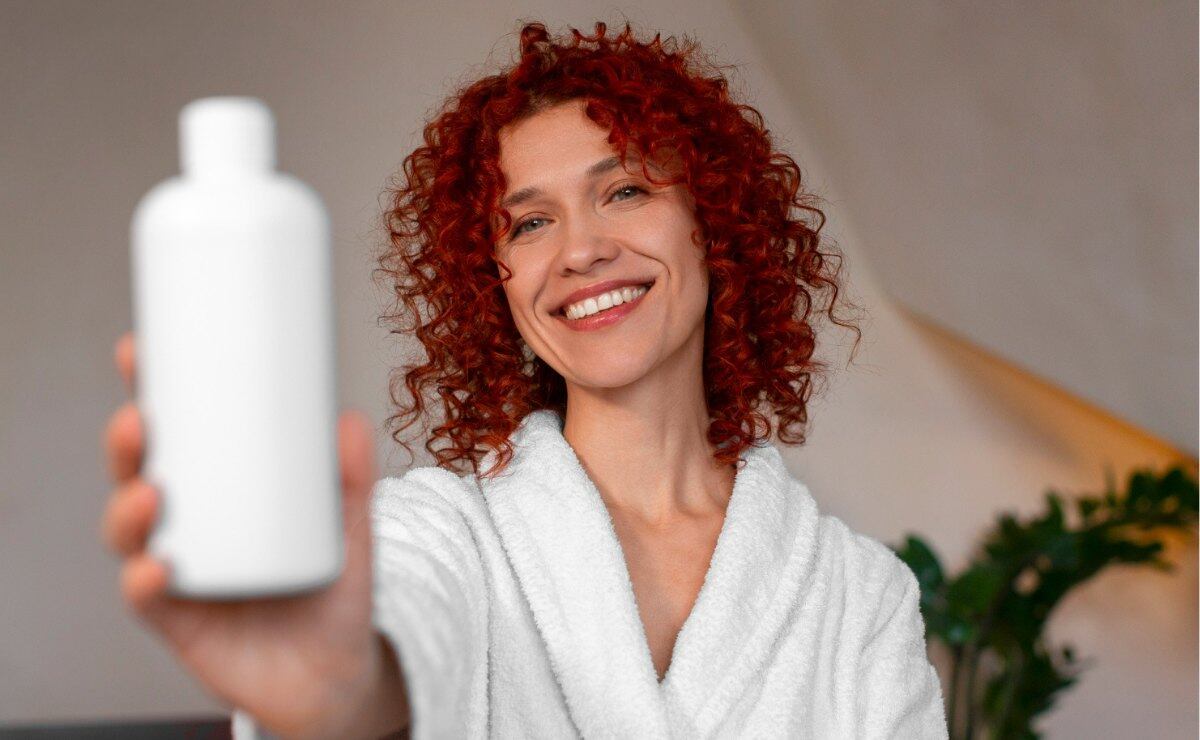 Shampoo para el cabello. Foto: Freepik