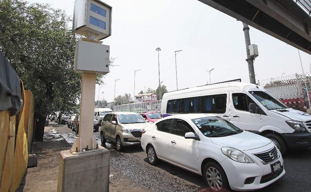 Se informó que las sanciones también son por pasarse el alto o invadir el paso peatonal