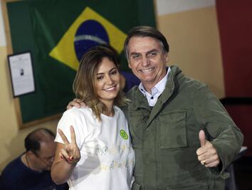 ¿Quién es Michelle Bolsonaro, la futura primera dama de Brasil? 