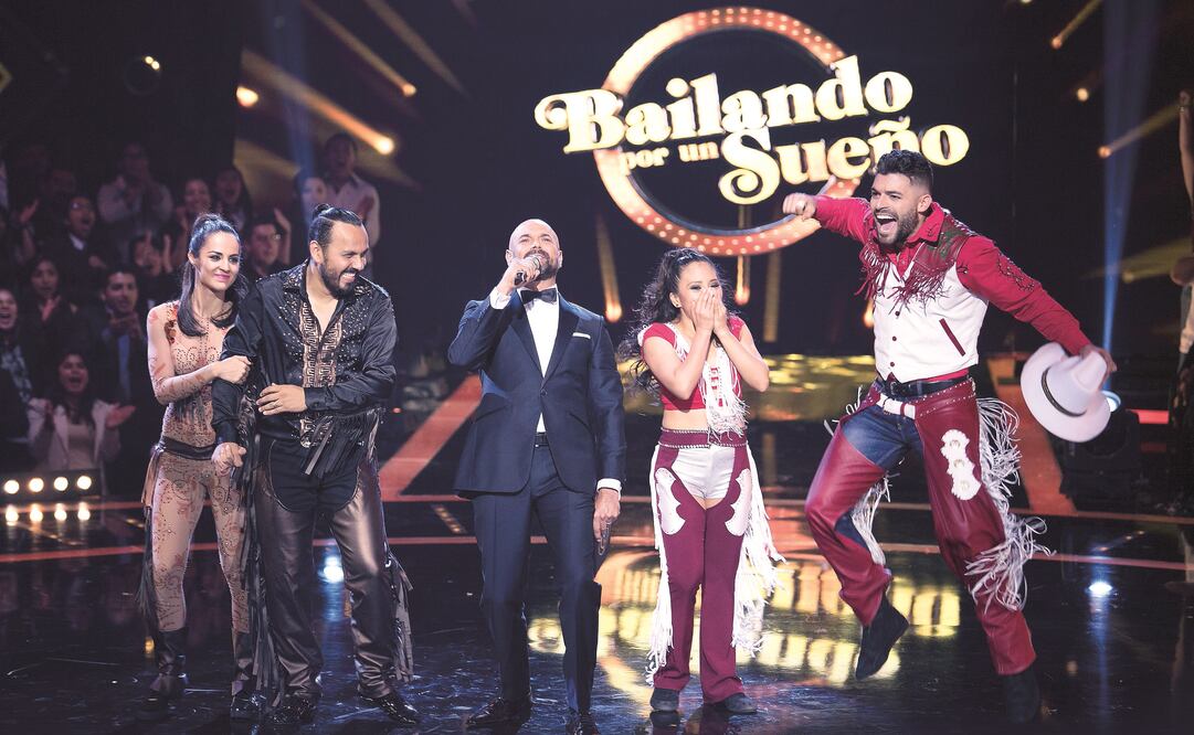 El actor triunfó junto con su compañera Monse (TELEVISA)