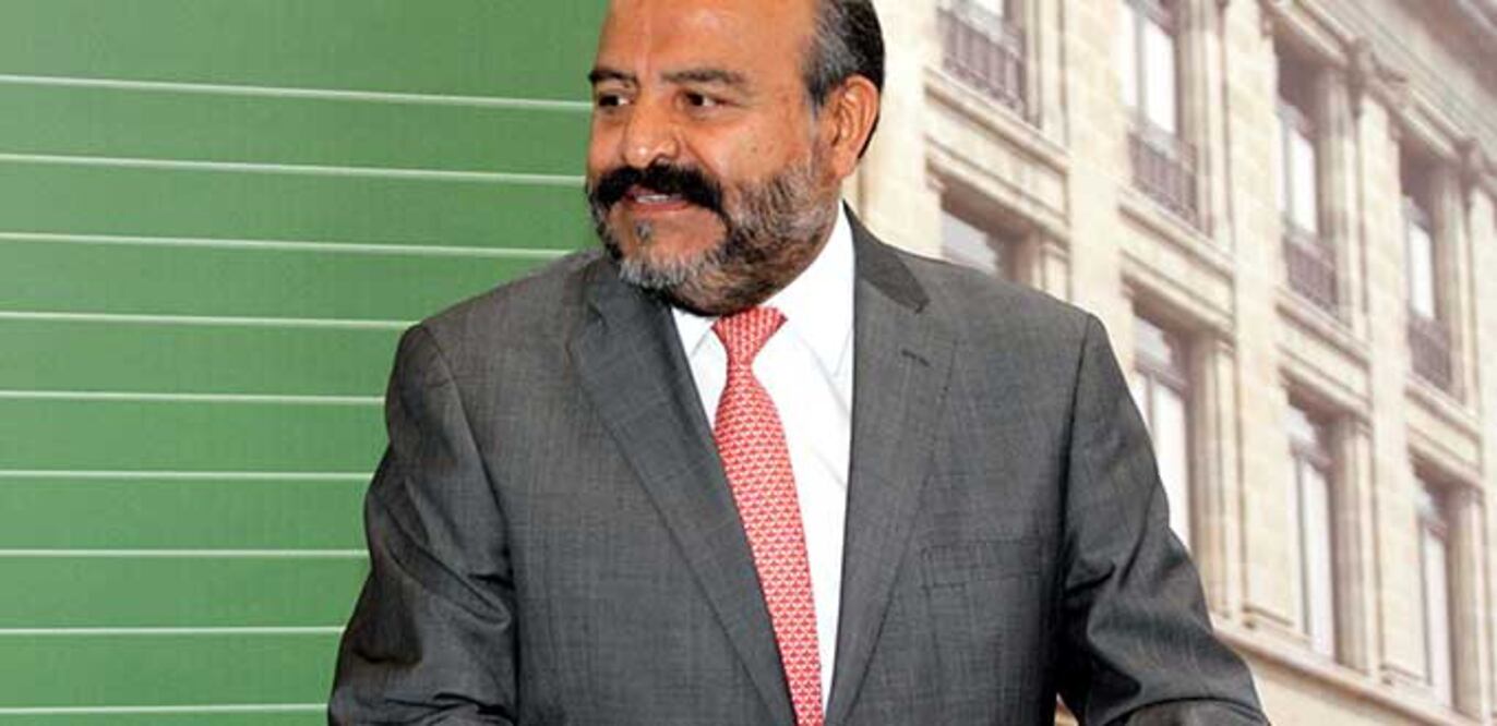 Mentira, que maestros deban renunciar por evaluación: SEP