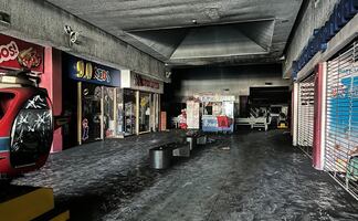 Continúan peritajes para determinar origen de incendio en plaza comercial Fiesta Las Palmas en Los Mochis, Sinaloa; 12 personas siguen hospitalizadas  