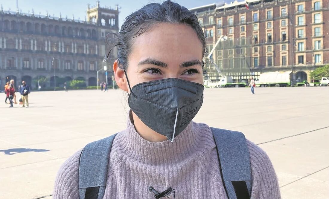 Angélica Gutiérrez, de 27 años e ingeniera de profesión, llama a los mexicanos a mantener una actitud positiva y a ejercitarse, en el marco del Blue Monday. Foto: Berenice Fregoso. EL UNIVERSAL