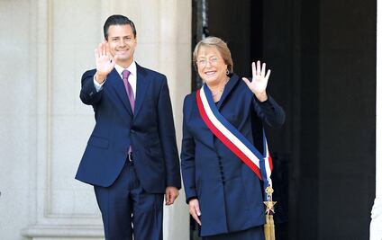 Peña Nieto y Bachelet intercambian tuits por Revillagigedo