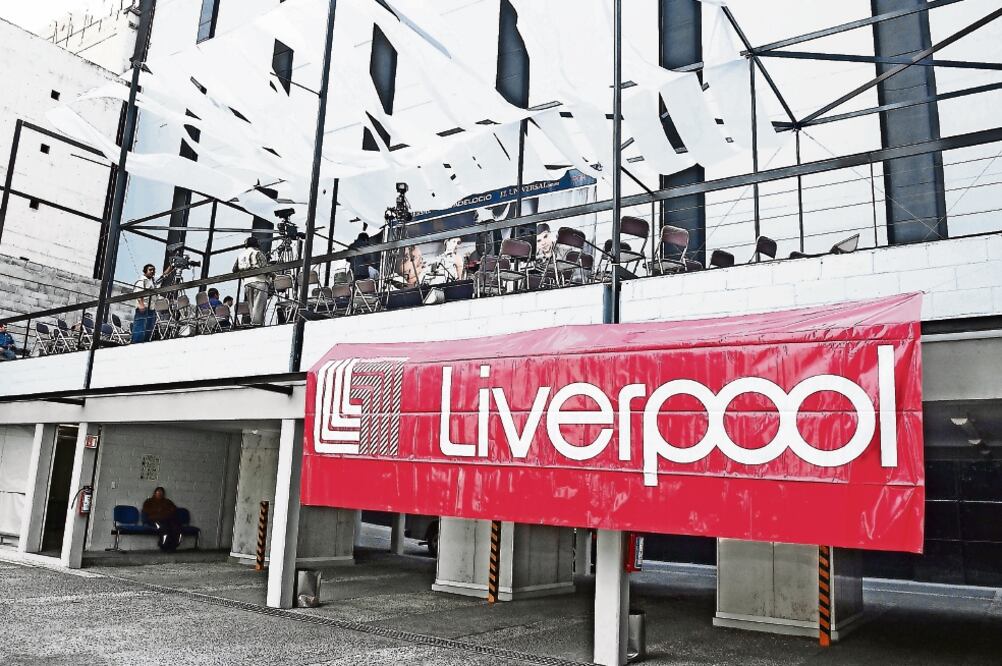 Se prevé que sea factible la generación de deuda de Liverpool y que en tres años podrá eliminarla (ARCHIVO EL UNIVERSAL)
