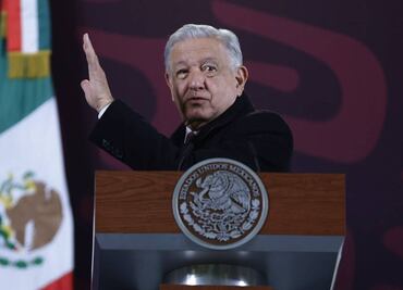 AMLO: Entrega de tarjetas en temporada electoral ya no sirve, la gente está muy politizada