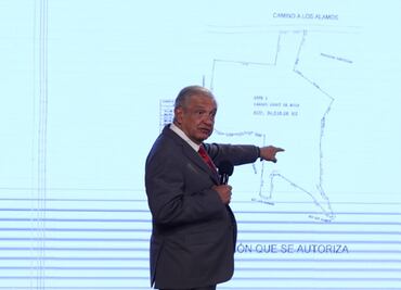 Alberca de la casa que rentó José Ramón es una bañera en comparación con la de Loret de Mola en Valle de Bravo: AMLO