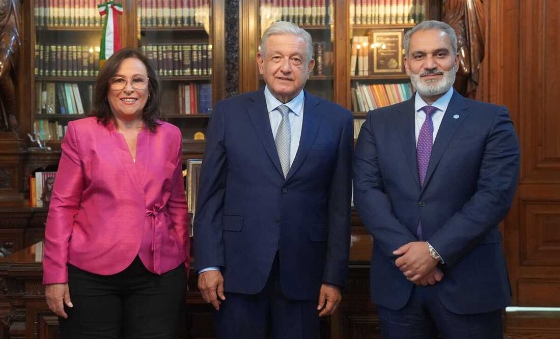 López Obrador estuvo acompañado por Rogelio Ramírez de la O, Rocío Nahle García y Octavio Romero Oropeza. Foto: Twitter @lopezobrador_