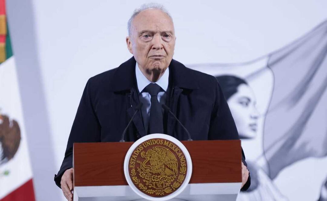 Alejandro Gertz Manero, fiscal General de la República, durante la mañanera del 8 de abril del 2025 en Palacio Nacional. Foto: Fernanda Rojas / EL UNIVERSAL