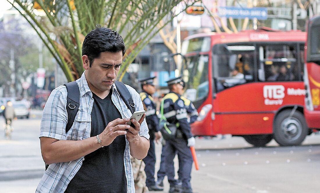 El convenio no es exclusivo, ya que Telefónica Movistar seguirá usando otras redes, como la de Telcel y la Red Compartida. ARCHIVO EL UNIVERSAL