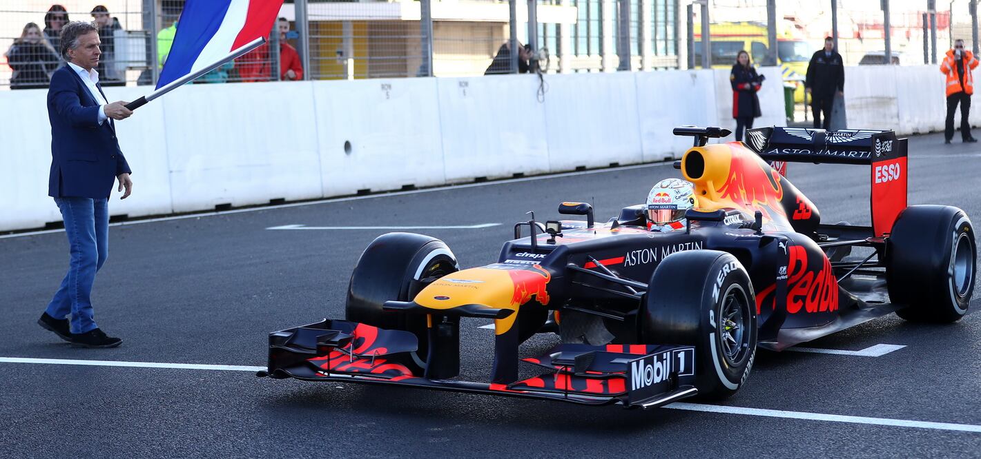 Max Verstappen inaugura nuevo circuito en Holanda para la F1