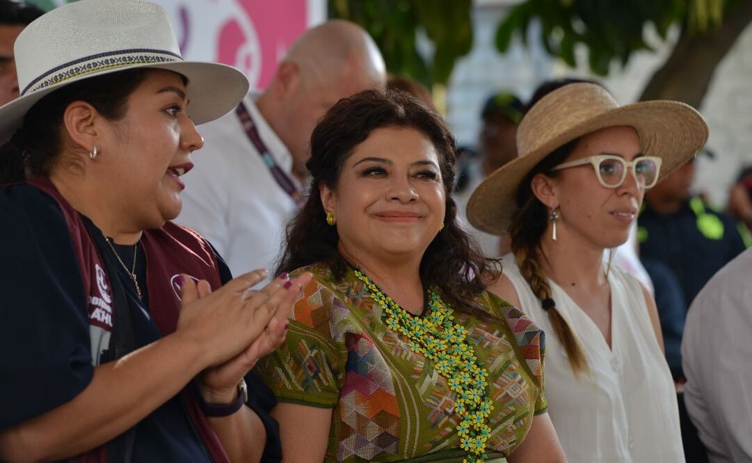 Clara Brugada anuncia programa de “acupuntura urbana” para reparar grietas en Tláhuac (15/05/2025). Foto: Especial