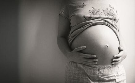 Depresión posparto en madres adolescentes