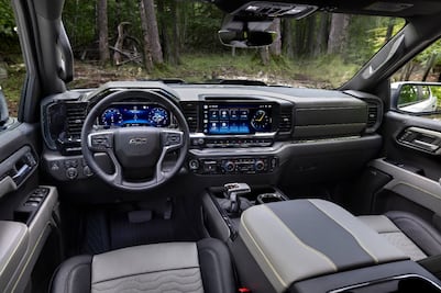 Cómo limpiar el volante de mi auto en casa